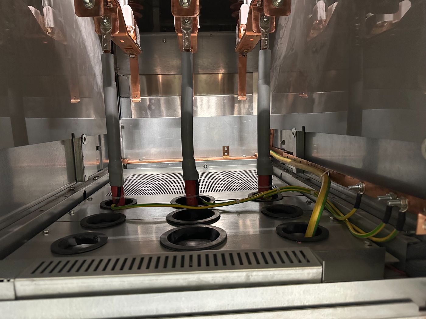 Attestazioni su sbarre di cella